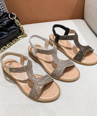 Summer Casual And Lightweight Beach Sandals For Women