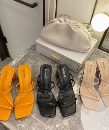 Fashion Slipper Square High Heel Classics Strap Sandal