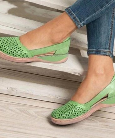 Fashionable sandals women Baotou hollow