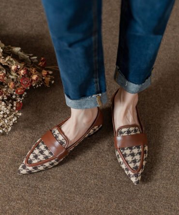 Women's Cowhide Plaid Flat Shoes