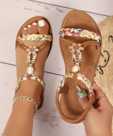 Summer New Colorful Woven Beads Round Toe Comfortable Flat Sandals