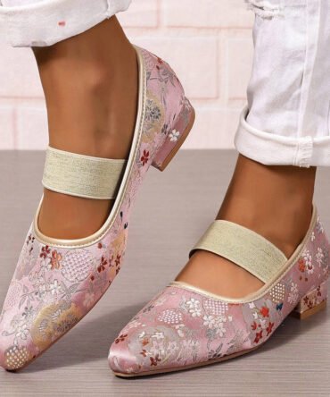 Chunky Heel Embroidery Women's Pumps